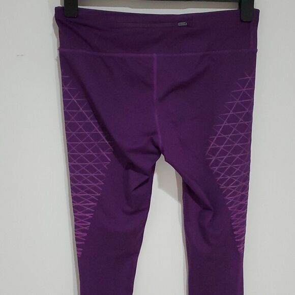 𝅺nike medium purple Dri-fit athletic leggings - Picture 4 of 7